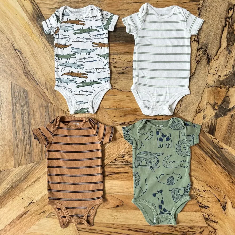 Carter's Simple Joys Baby Boy 4-Pack Bodysuits - Alligator & Safari - 6/9M